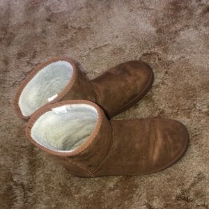 “Uggs” for women